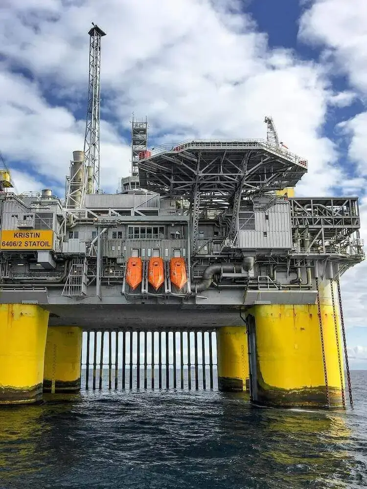 Oil and Gas Shipping and Logistics Companies in Qatar