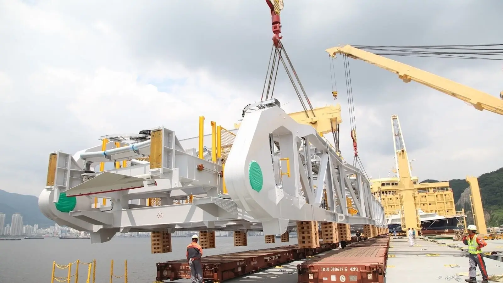 Project Logistics in UAE: Project Cargo Shipping in Dubai, Abu Dhabi & More